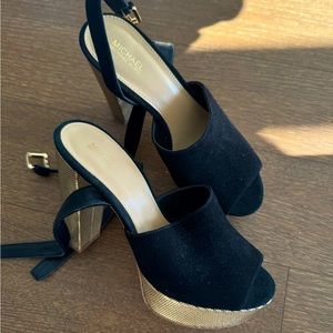 Michael Kors Size 7 platform heels. Like New.